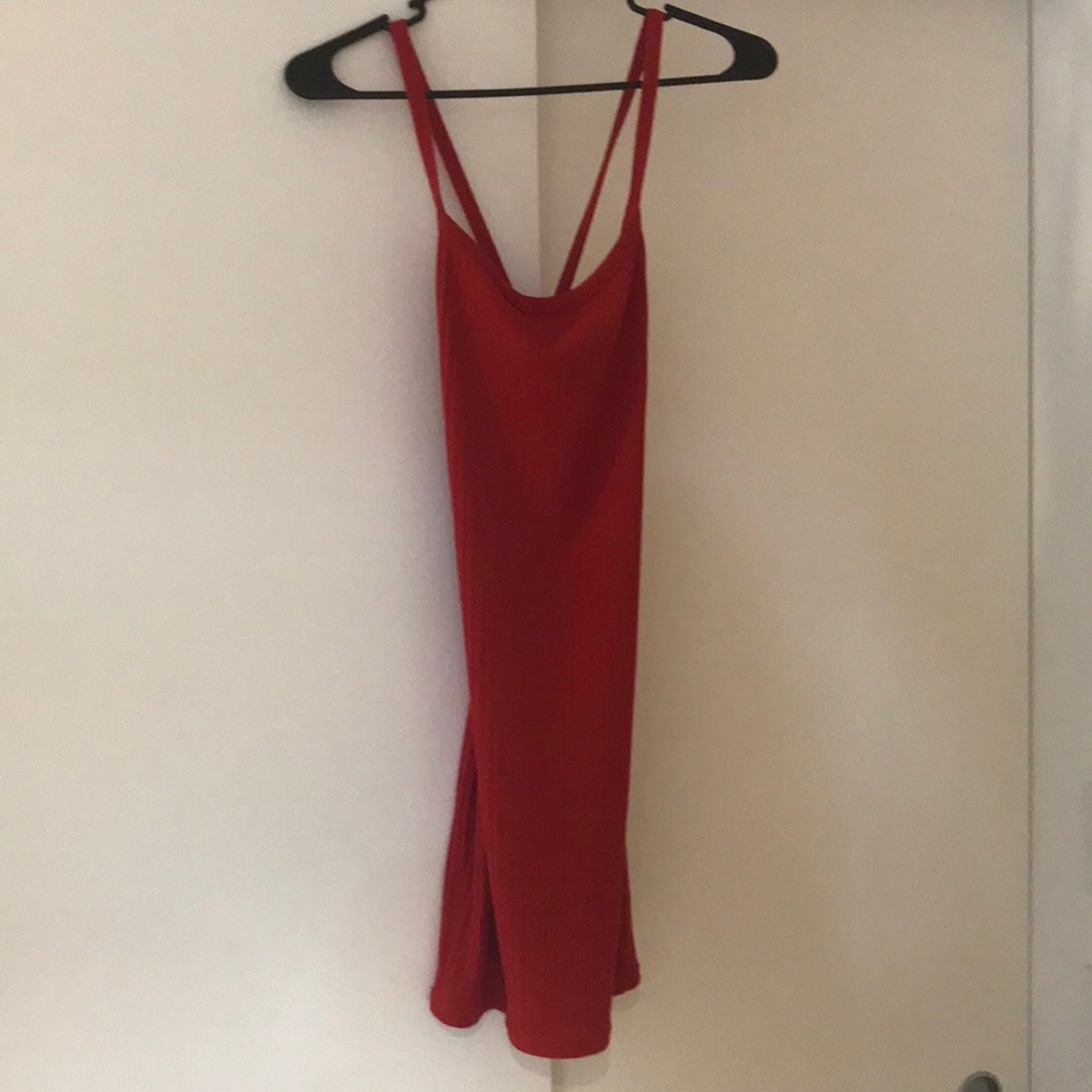 Red bodycon criss cross back dress